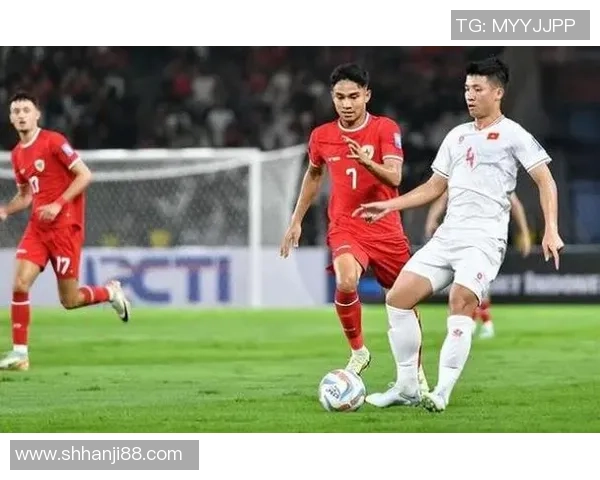 世预赛精彩对决柬埔寨迎战香港球队争夺出线名额的关键战役 世预赛精彩对决柬埔寨迎战香港球队争夺出线名额的关键战役