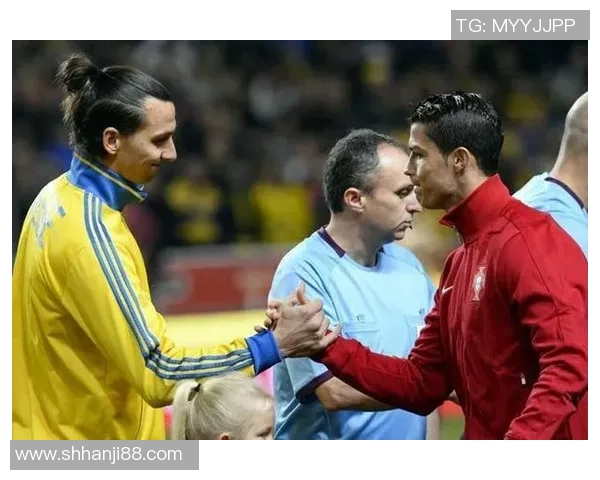 C罗与伊布的巅峰对决谁才是足球界的真正传奇 C罗与伊布的巅峰对决谁才是足球界的真正传奇