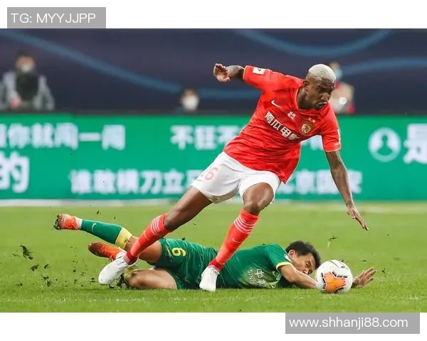 中超激战苏宁主场迎战延边力争全取三分争夺联赛积分榜优势 中超激战苏宁主场迎战延边力争全取三分争夺联赛积分榜优势