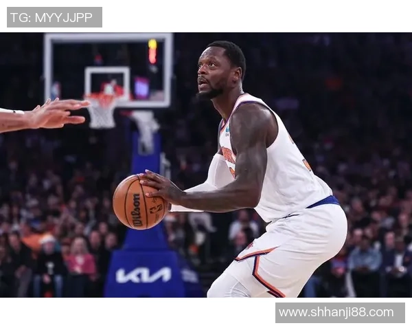 奇才与纽约尼克斯激战正酣球迷期待精彩对决与惊喜表现 奇才与纽约尼克斯激战正酣球迷期待精彩对决与惊喜表现